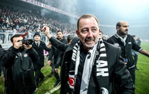 Sergen Yalçın'dan yıldız futbolcuya çağrı! 'Bana lazımsın'